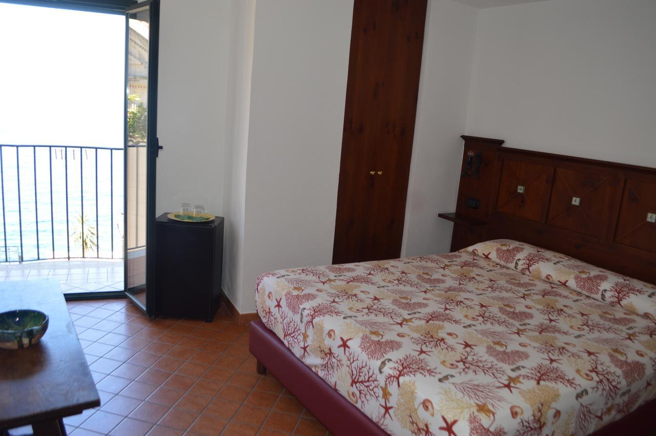 La Locandiera Affittacamere Scilla Exterior photo