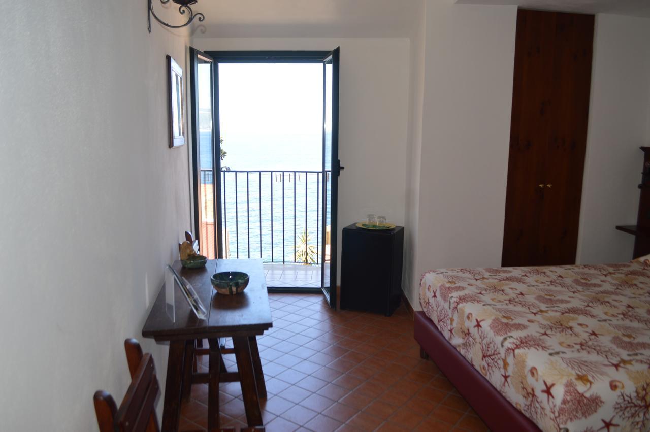 La Locandiera Affittacamere Scilla Exterior photo